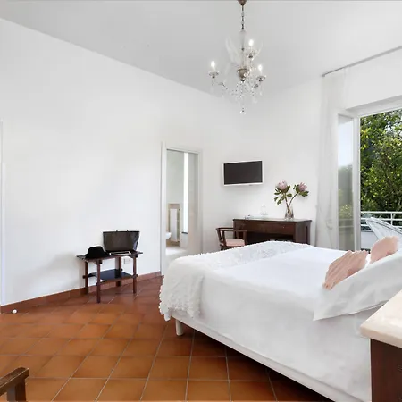 Oriana Relais Bed & Breakfast 4*