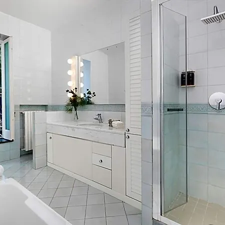 Oriana Relais Bed & Breakfast 4*
