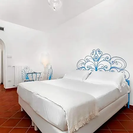 Oriana Relais 4*