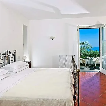 Oriana Relais Bed & Breakfast 4*