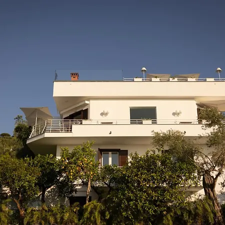 Oriana Relais Bed & Breakfast 4*