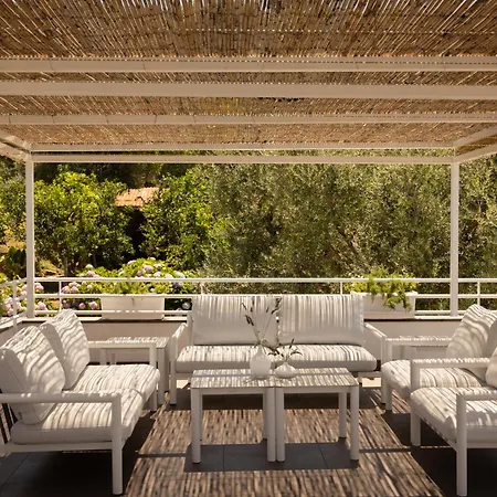 Oriana Relais Bed & Breakfast 4*