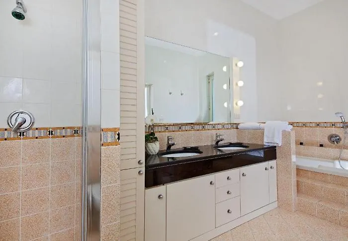 Oriana Relais Bed & Breakfast 4*